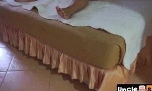 'asian Oil Massage Service From Hotel Fucking Hard My Wife à¸™à¸±à¸”à¹€à¸”à¸µà¹ˆà¸¢à¸§à¸¡à¸²à¸™à¸§à¸”à¸™à¸²à¸šà¹€à¸¡à¸µà¸¢à¹ƒà¸™à¹‚à¸£à¸‡à¹à¸£à¸