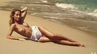 Petite Blonde Milf Beauty Cara Mell Posing Nude On The Beach