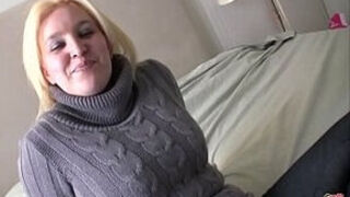 La Vecina Gordita Me Enseña Sus Tetas Enormes Y Su Culazo