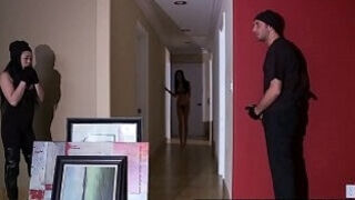 Brazzers - Milfs Like It Big -  Back Door Robbery Scene Starring Diana Prince And Keiran Lee