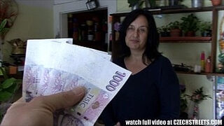 F-sized Tits Mature Get Fucked In Flower Store