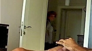 Mama Ve El Video Porno De Su H&period;&comma; Step Mom Fascinated By Daughters Sextape