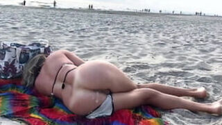 Milf Didn't Expect To Be Fucked In The Ass In Front Of Everyone On A Public Beach&period;&period;