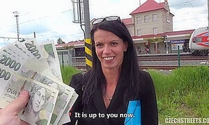 Milf Walking On Public With Vibrator – E129