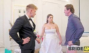 Dainty Courtesan - Wedding Bride