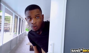 Hit Blonde Ass Zzzzx - Gia Ohmy