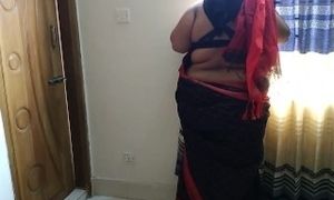 Aria Mia - Neighbor Pakistani Desi Hot Ki Mast Chudai (hindi & Urdu Coda Cudi) Big Boobs & Ass