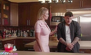 Lonely Stepmom Ryan Keely Opens Up Right On Time