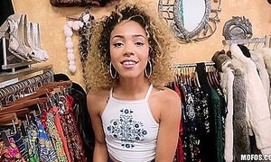 Public Sex With A Black Teen 18+ In The Store