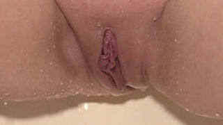 Mature Pussy Shaving Close-up&period; Asmr&period;