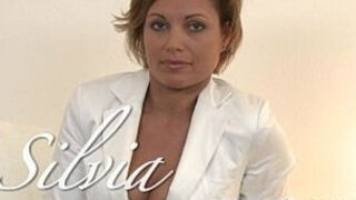 Massage Rooms Hot Milf Enjoys Big Oily Fingers Deep In Her Juicy Wet Pussy